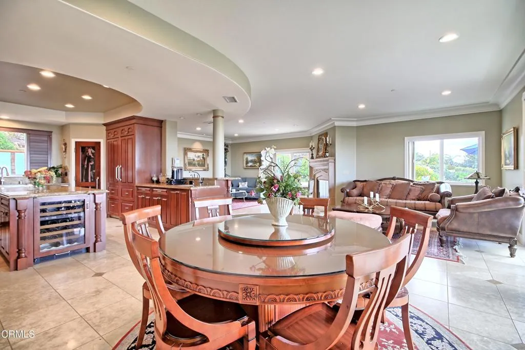 6153 Cobblestone Drive, Ventura, California 93003 home-pic-7